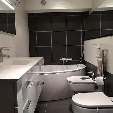 Luxury Artsy Garden Loft Wz Jacuzzi, アパート パリ